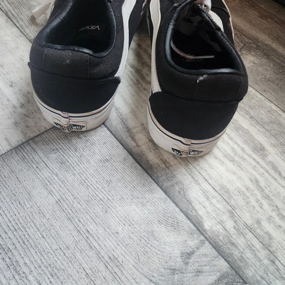 Sz 8 Black & White Old Skool SK8 Vans Off The Wall Women's Classic Sneakers Flaw